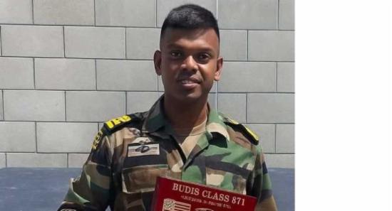 කීර්තිමත් සීල් උරහිස් පළඳනාව ගත් පළමු ලාංකිකයා